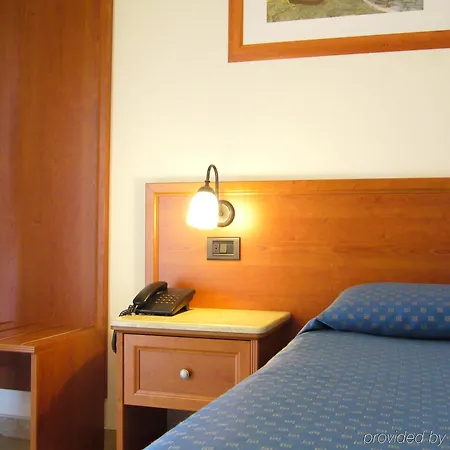 Selene Hotel 4*